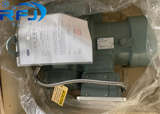 25HP 06E Carlyle 06EA565600 Semi hermetic kompresor dengan 1-3/8 di saluran pembuangan