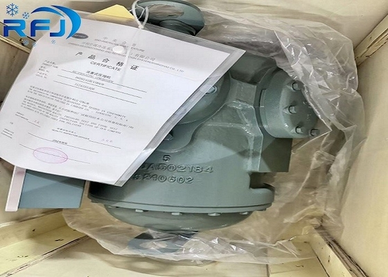 Pembawa 06DR241BCC06C0 Operasi tenang Kompresor pendingin semi hermetik untuk aplikasi sensitif terhadap kebisingan