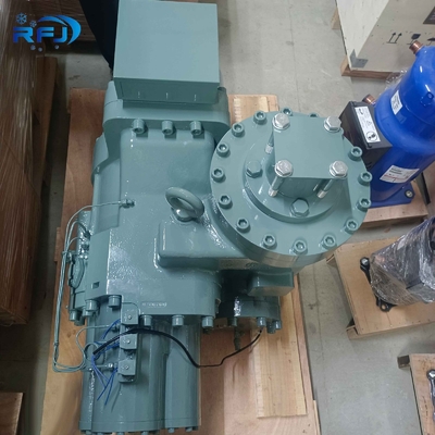 Kompresor Sekrup Hitachi 130ASCCW-Z - Solusi Pendingin Efisiensi Tinggi dan Dapat Diandalkan