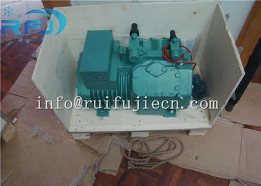 3 Motor 6HP 134a Bitzer Piston Compressor 4VES-6Y Bagian Pendingin Untuk Ruang Dingin