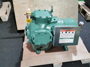 Kompresor Screw Carrier Screw 3 Phase 10 06DR3370DA3650 400/460 Volts Kondisi Baru